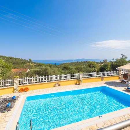 Afroditi Villa Kourtaiika